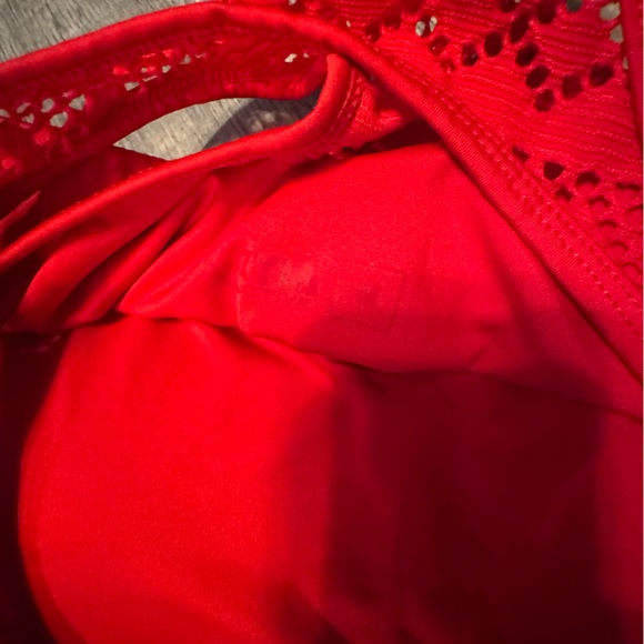 Zyia Active Red Bomber Bra-medium - Picture 4 of 4